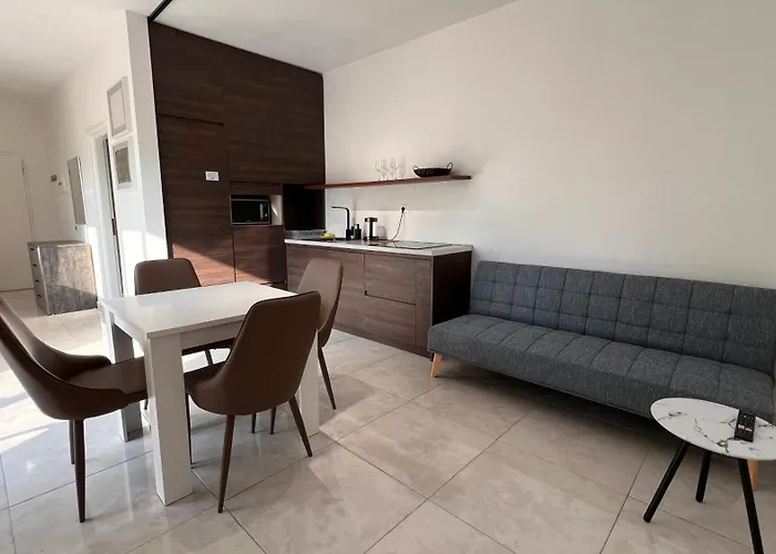Nina Apartament
